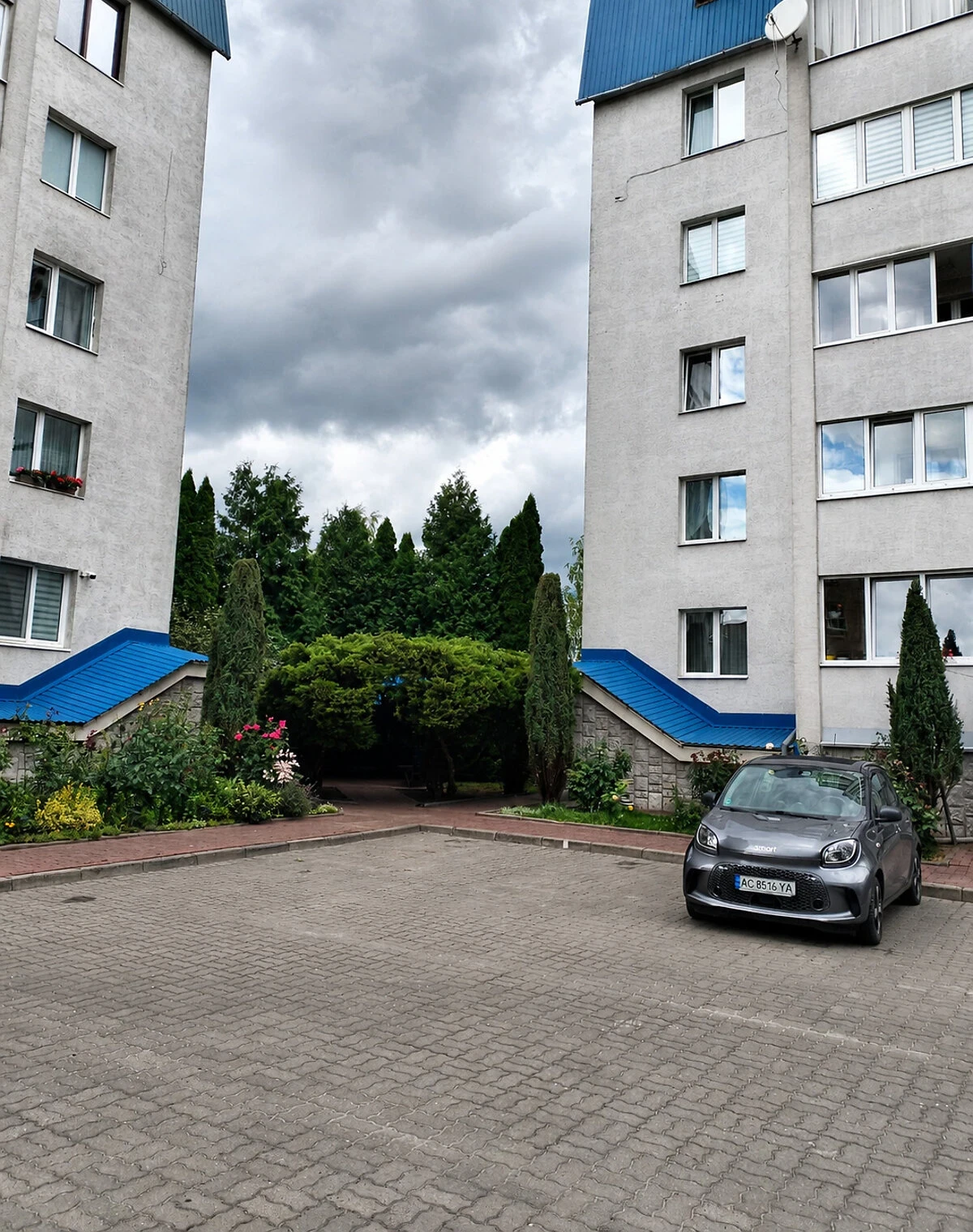 7-кімнатна квартира, Центр: кухня-студія, багаторівнева - фото 2