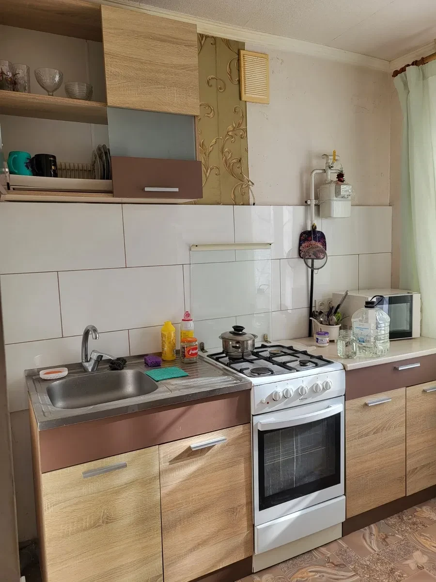 1-кімнатна квартира, Березинка: велика лоджія, не кутова, поруч ринок - фото 3