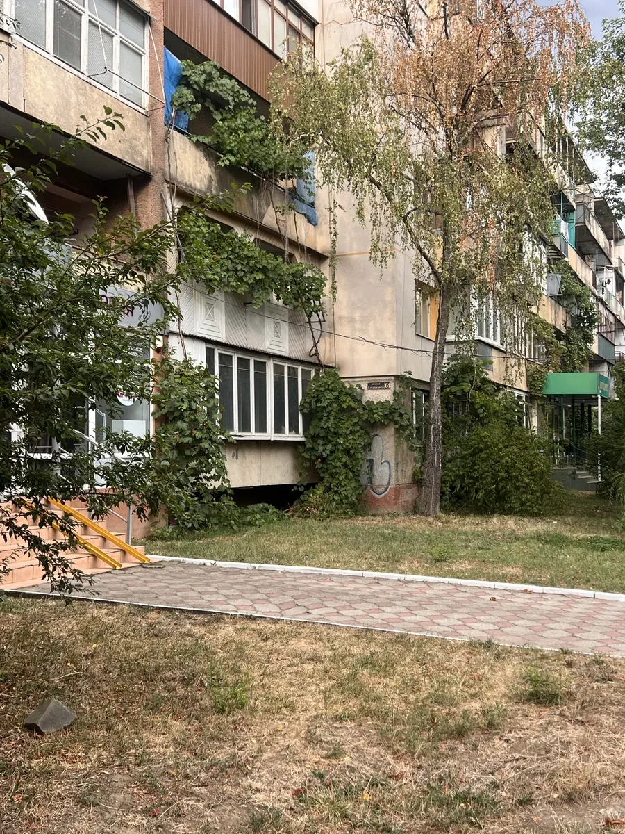 Приміщення, Ужгород: висока прохідність, під кафе або магазин - фото 3