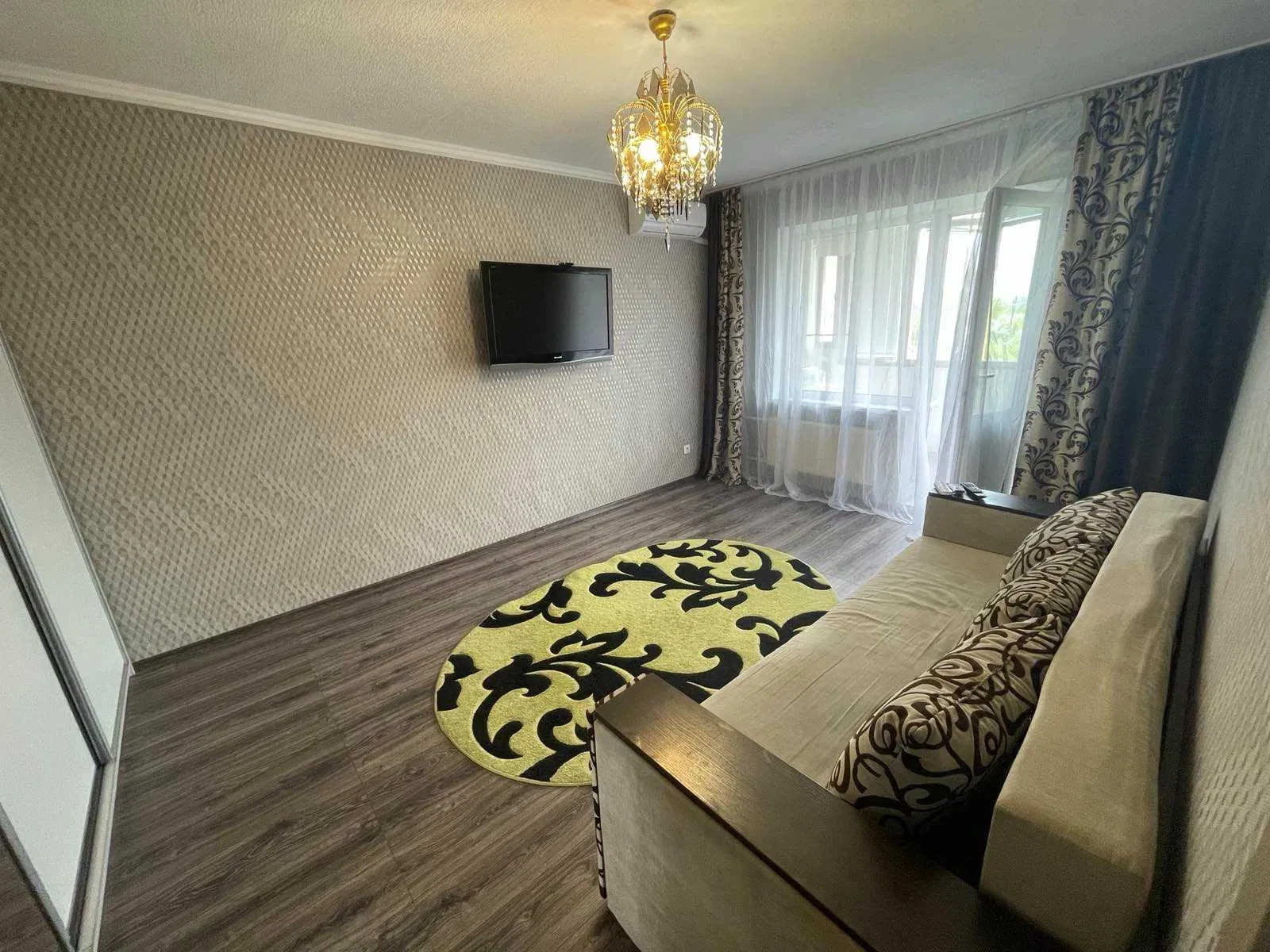 1-кімнатна квартира, Дарницький: євроремонт, метро Харківська 10 хв пішки, фото 2