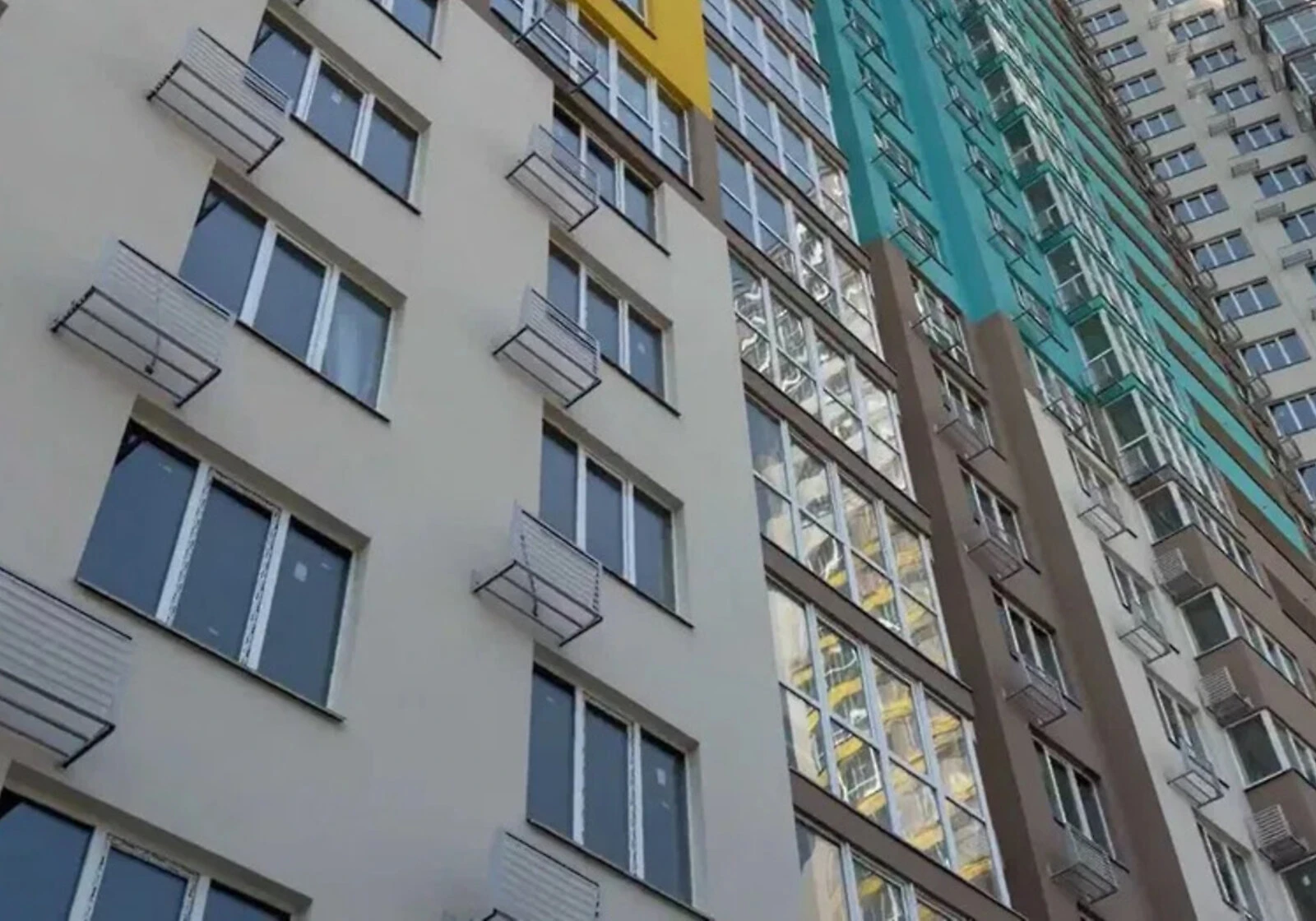 1-кімнатна квартира, Теремки-1: панорамні вікна, закритий двір - фото 4