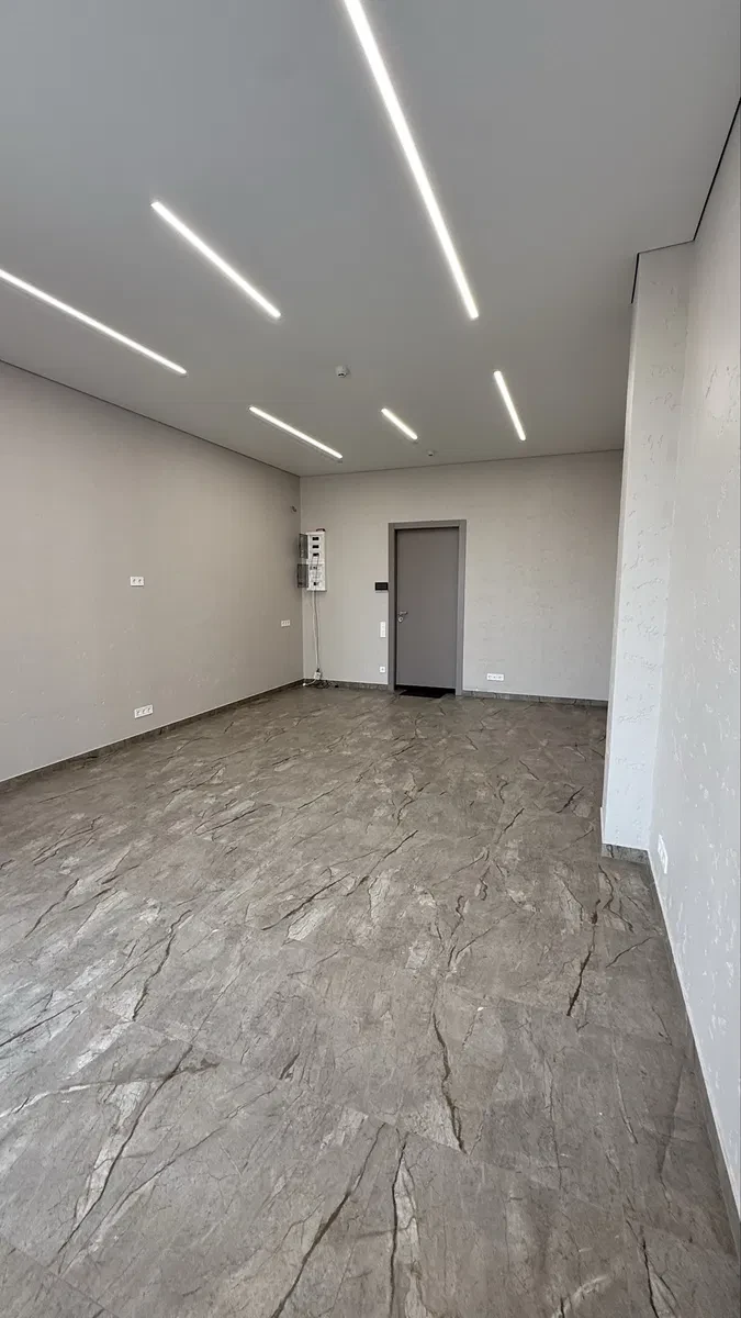 Офіс у БЦ Loft White: відкритий простір, свіжий ремонт, підземний паркінг - фото 2