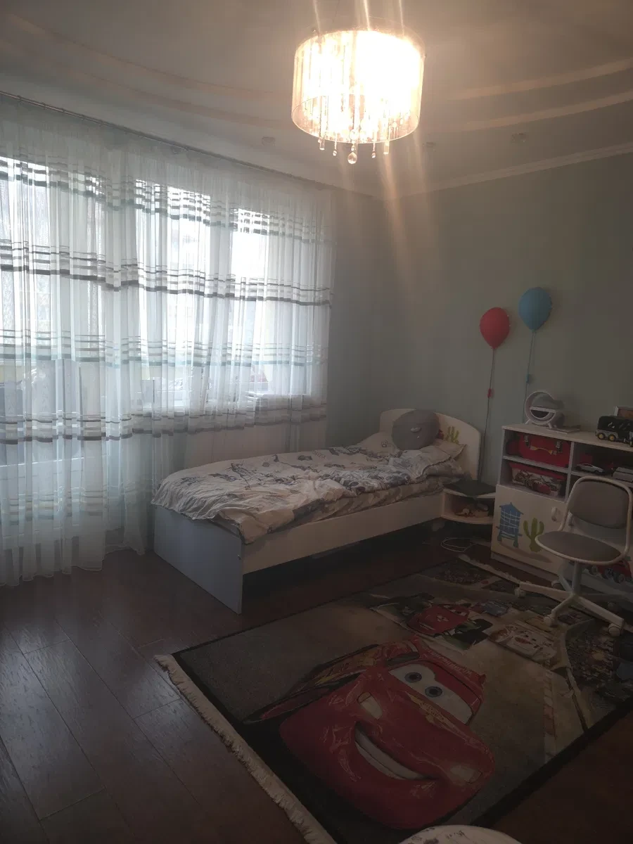 3-кімнатна квартира у ЖК Пасічний: євроремонт, тепла підлога, двостороння, фото 4