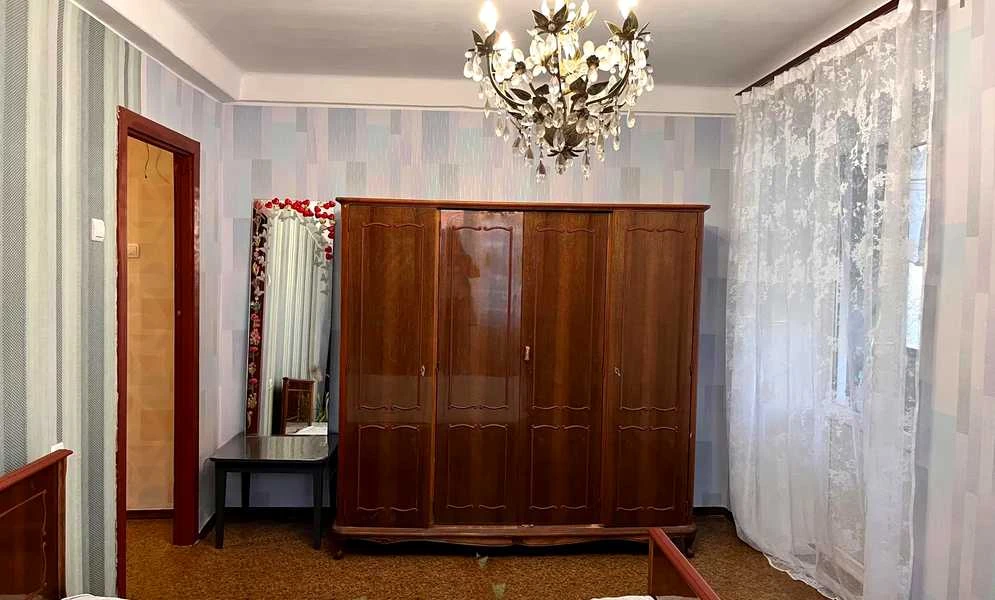 2-комнатная квартира, Оболонский: метро в минуте, балкон 8 м², фото 3