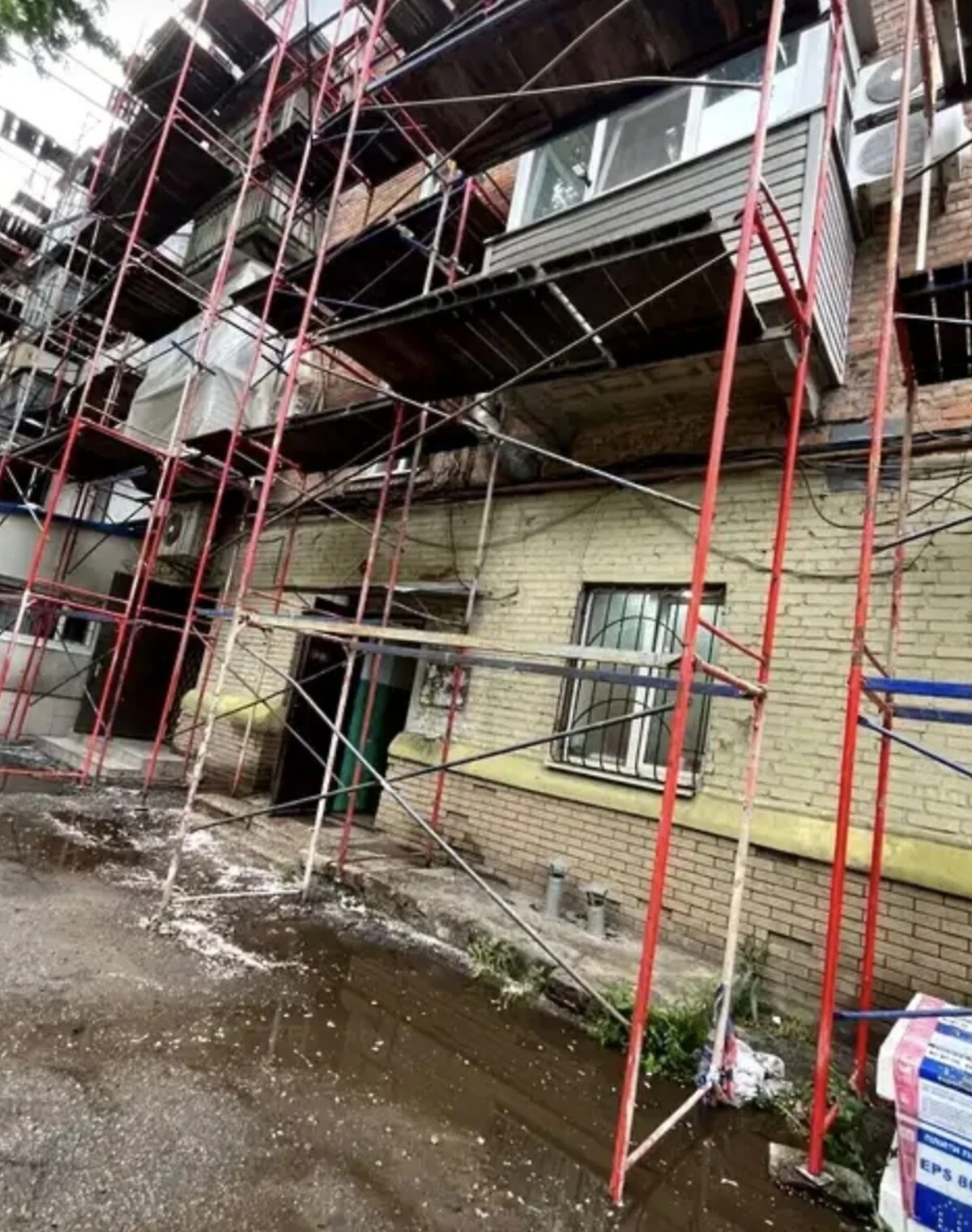 2-кімнатна квартира, 12 квартал: укриття в будинку, сталінка - фото 4