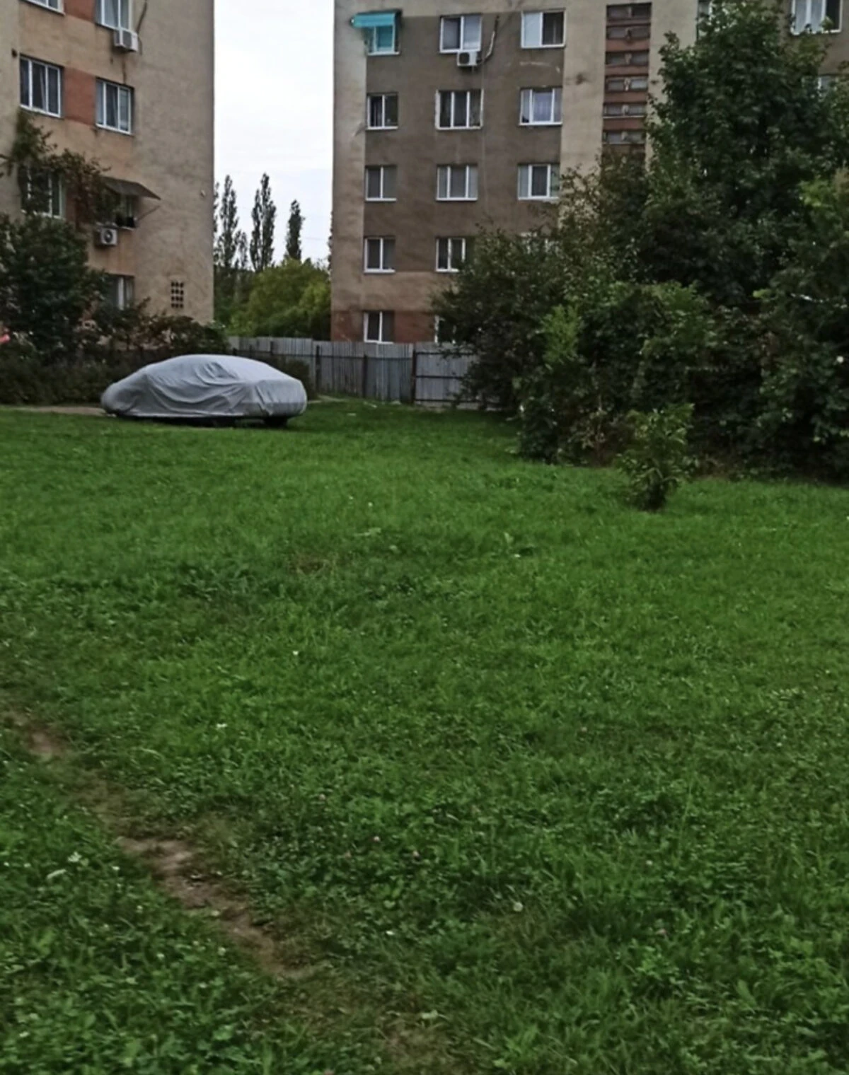 Ділянка 9.78 сотки, Промисловий: під житлову забудову, торг