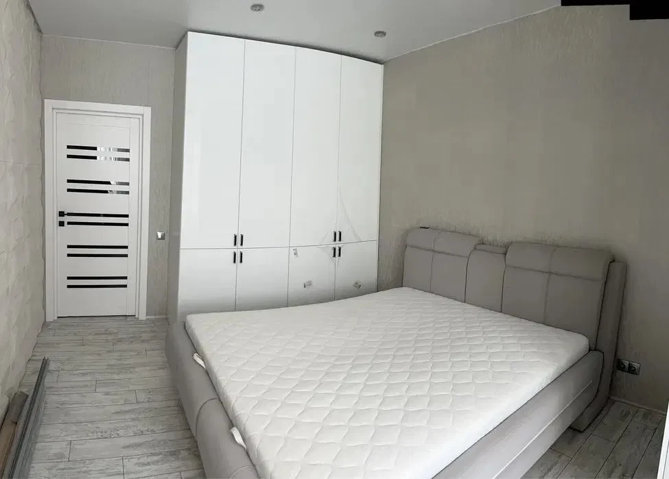 2-кімнатна квартира у ЖК Sofiya Residence: панорамні вікна - фото 1