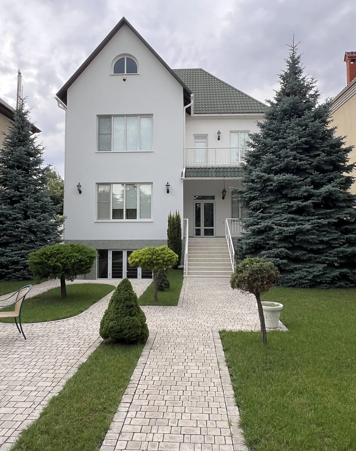 Будинок, Київський: веранда, ділянка 5.5 сотки - фото 1