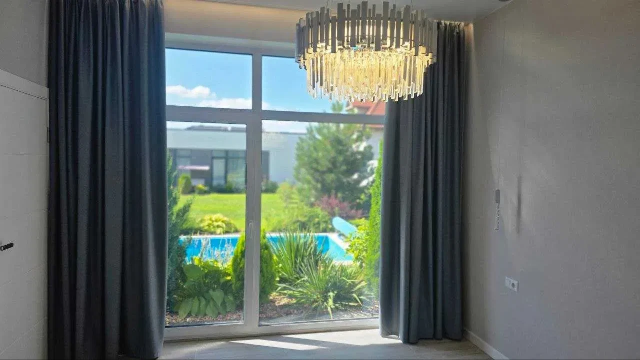 Будинок, Погреби: баня 59 м², басейн 3×8 м - фото 4