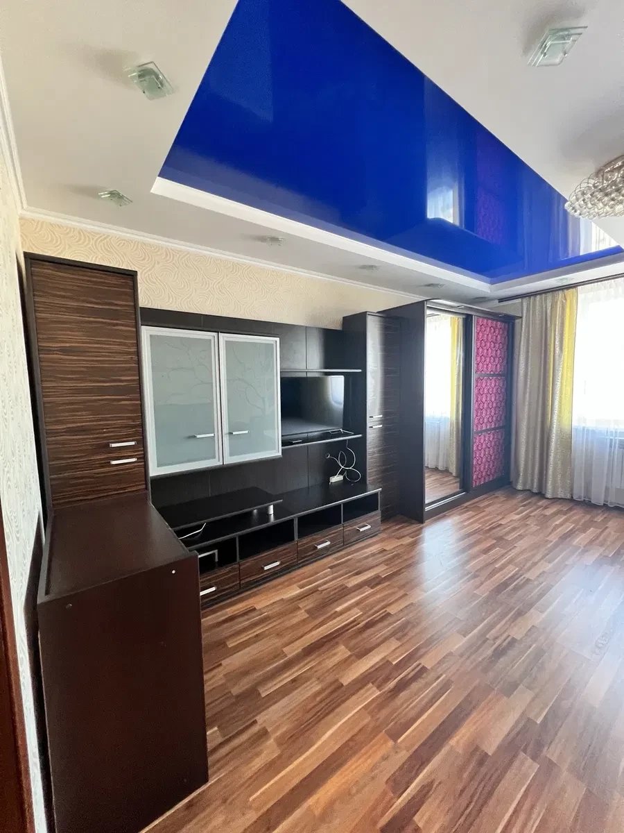 2-кімнатна квартира, Богунія: сучасний ремонт, засклена лоджія - фото 4