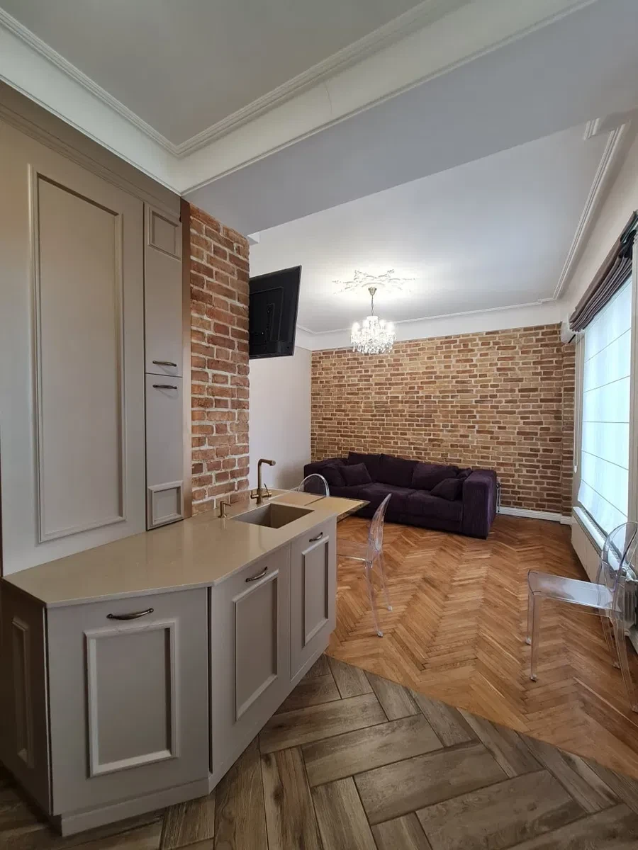 2-кімнатна квартира, Шевченківський: перша здача, дизайнерський ремонт - фото 2