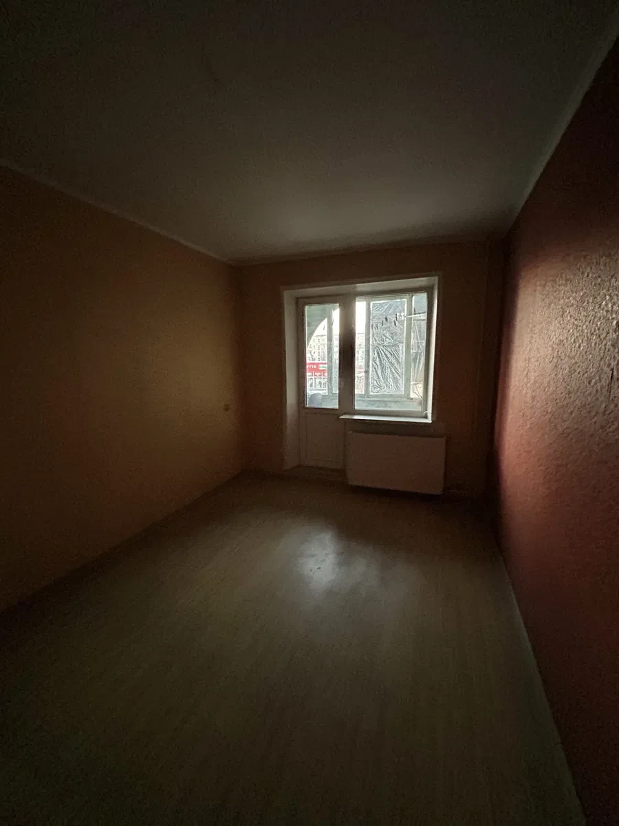 4-комнатная квартира, Хортицкий: два больших балкона, жилое состояние, фото 5
