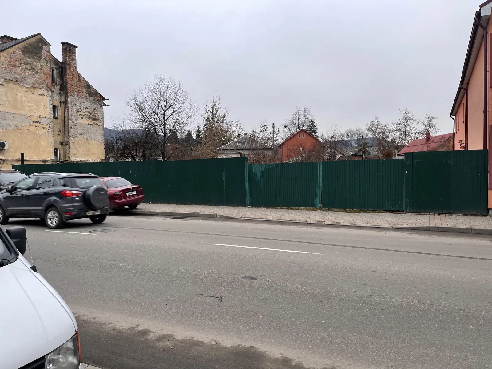 Ділянка 13,5 соток, Хуст: біля суду, електромережа - фото 1