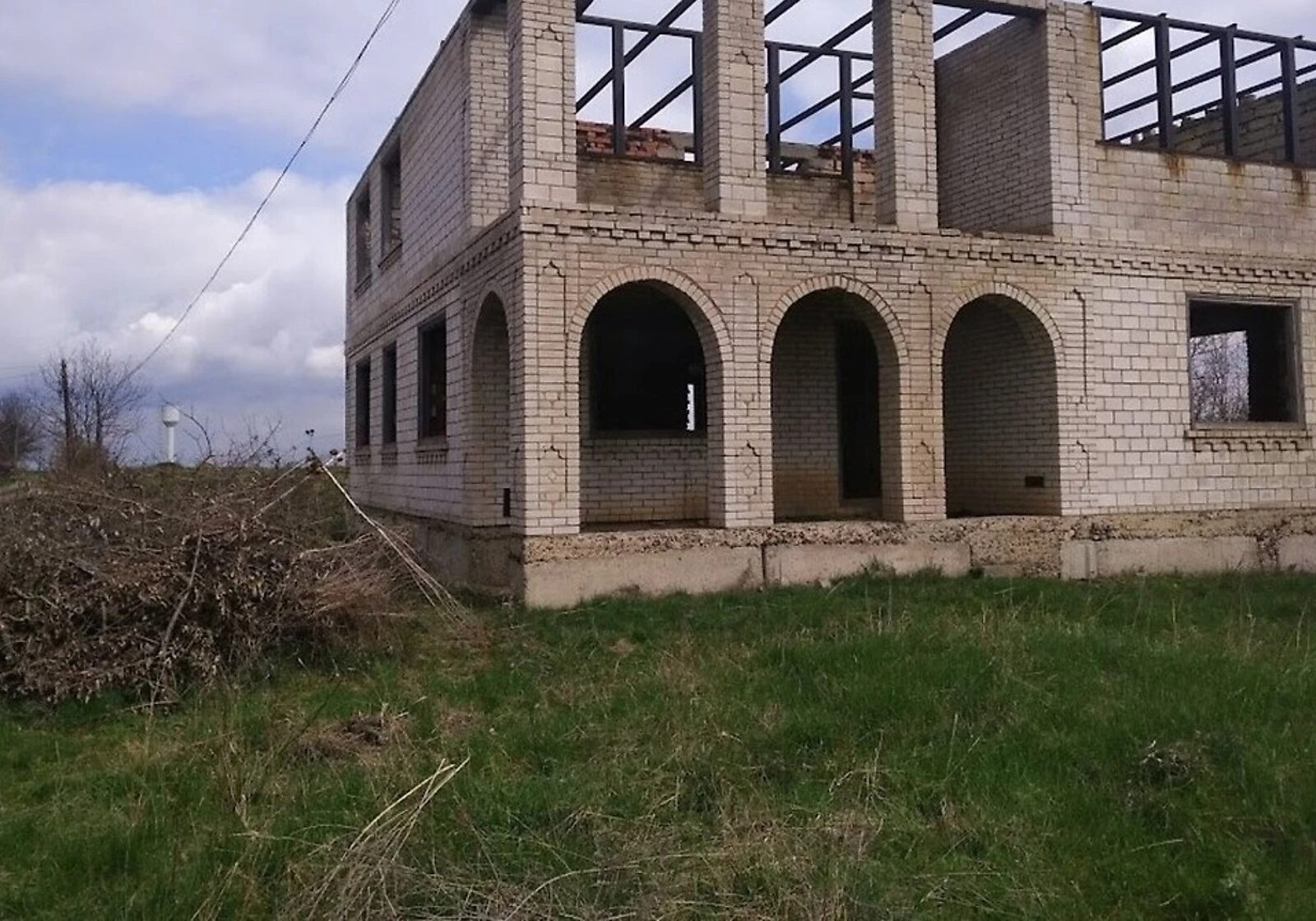 Будинок, Чернівці: ділянка 15 соток, цегляні стіни, фото 3