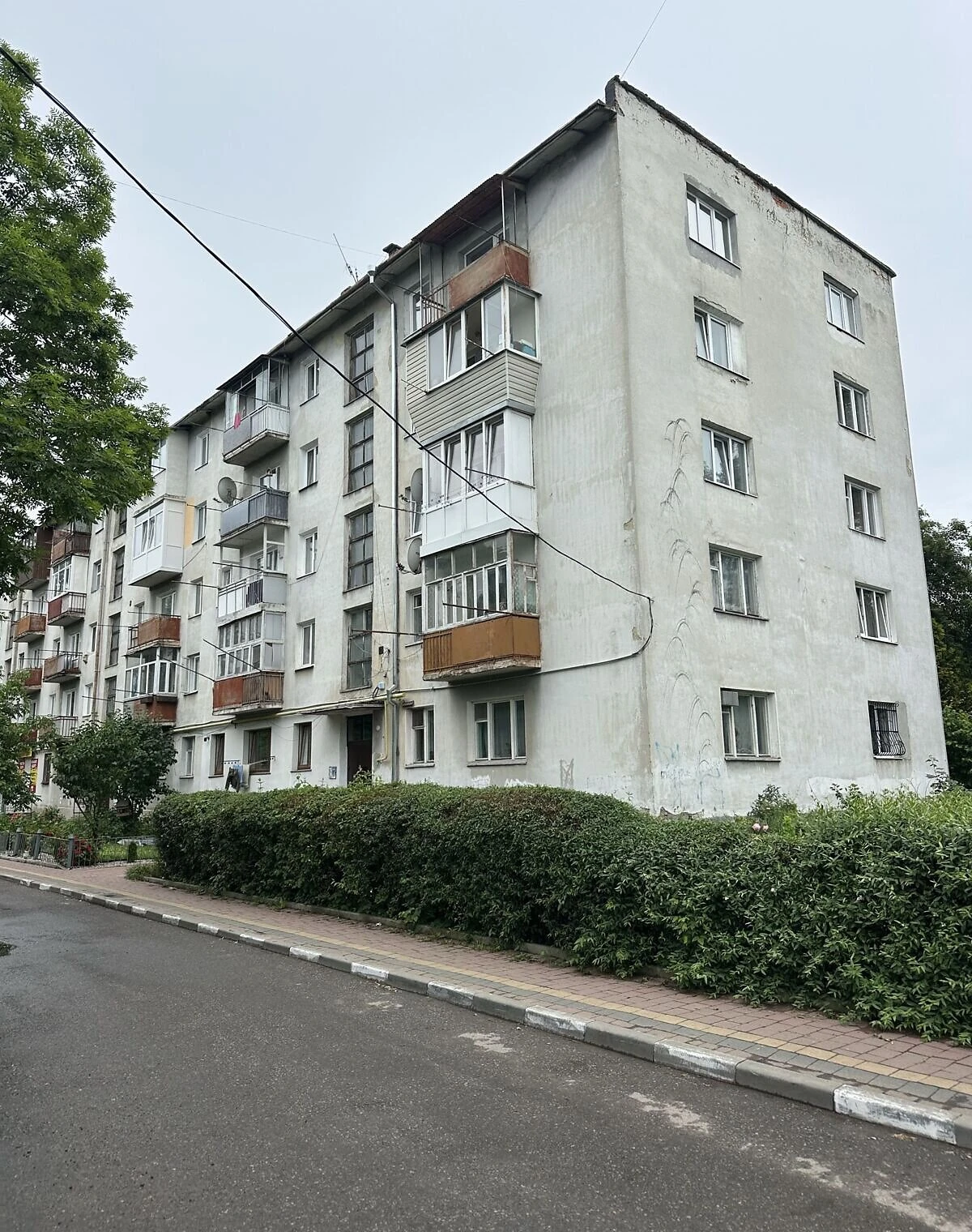 2-кімнатна квартира, Стрий: цегляні стіни, централізоване опалення - фото 2