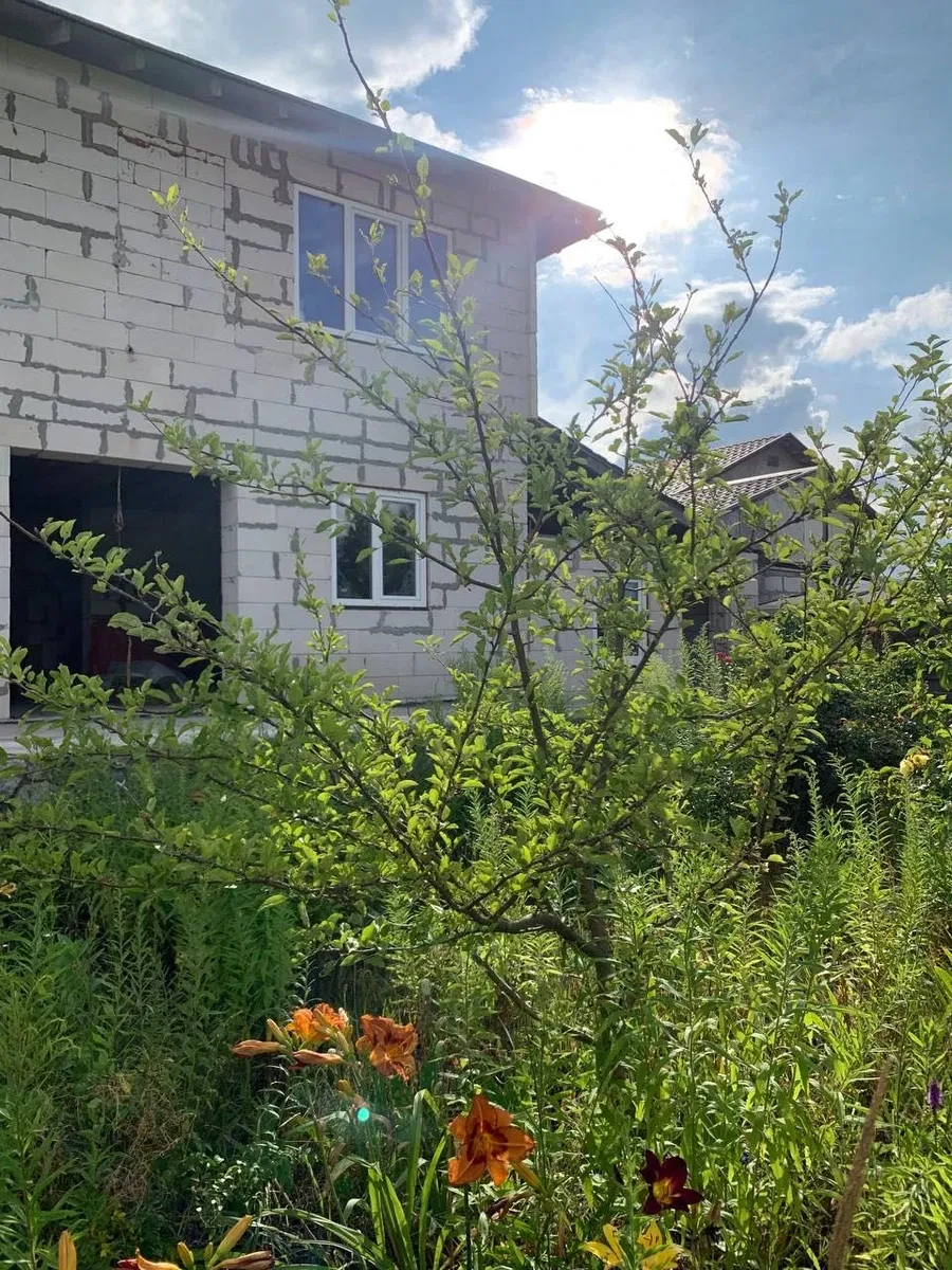 Будинок, Гнатівка: гараж, цоколь, 6 соток, фото 3