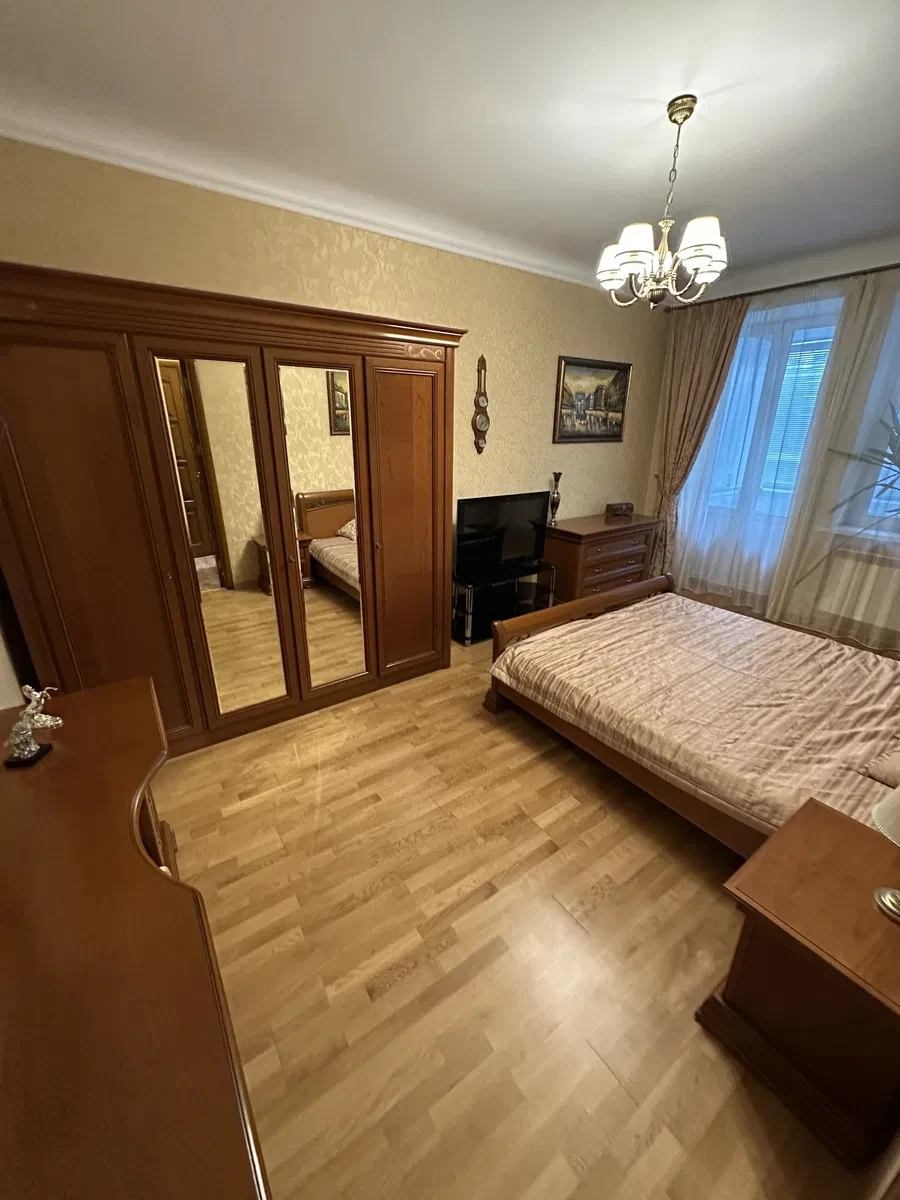 3-кімнатна квартира, Печерський: нове укриття поруч, метро Кловська, фото 2