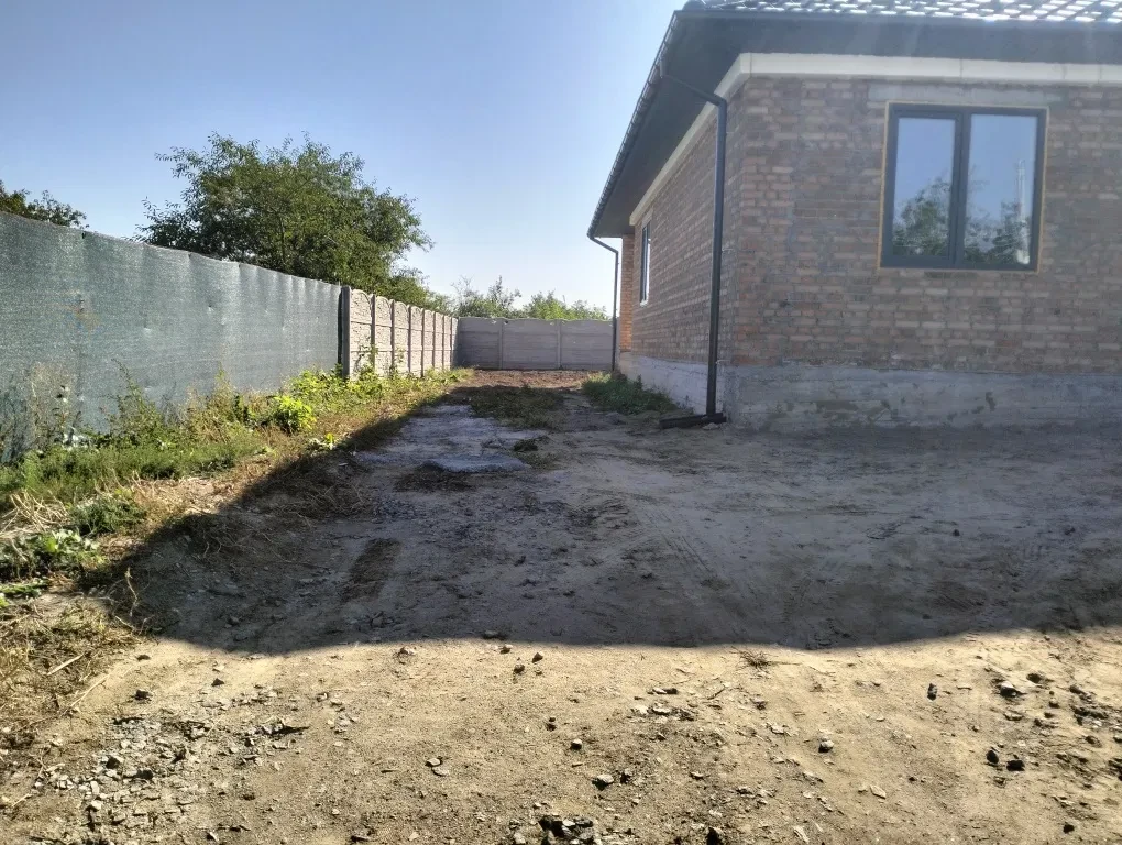 Дом, Писаревка: в центре села, кухня-студия - фото 4
