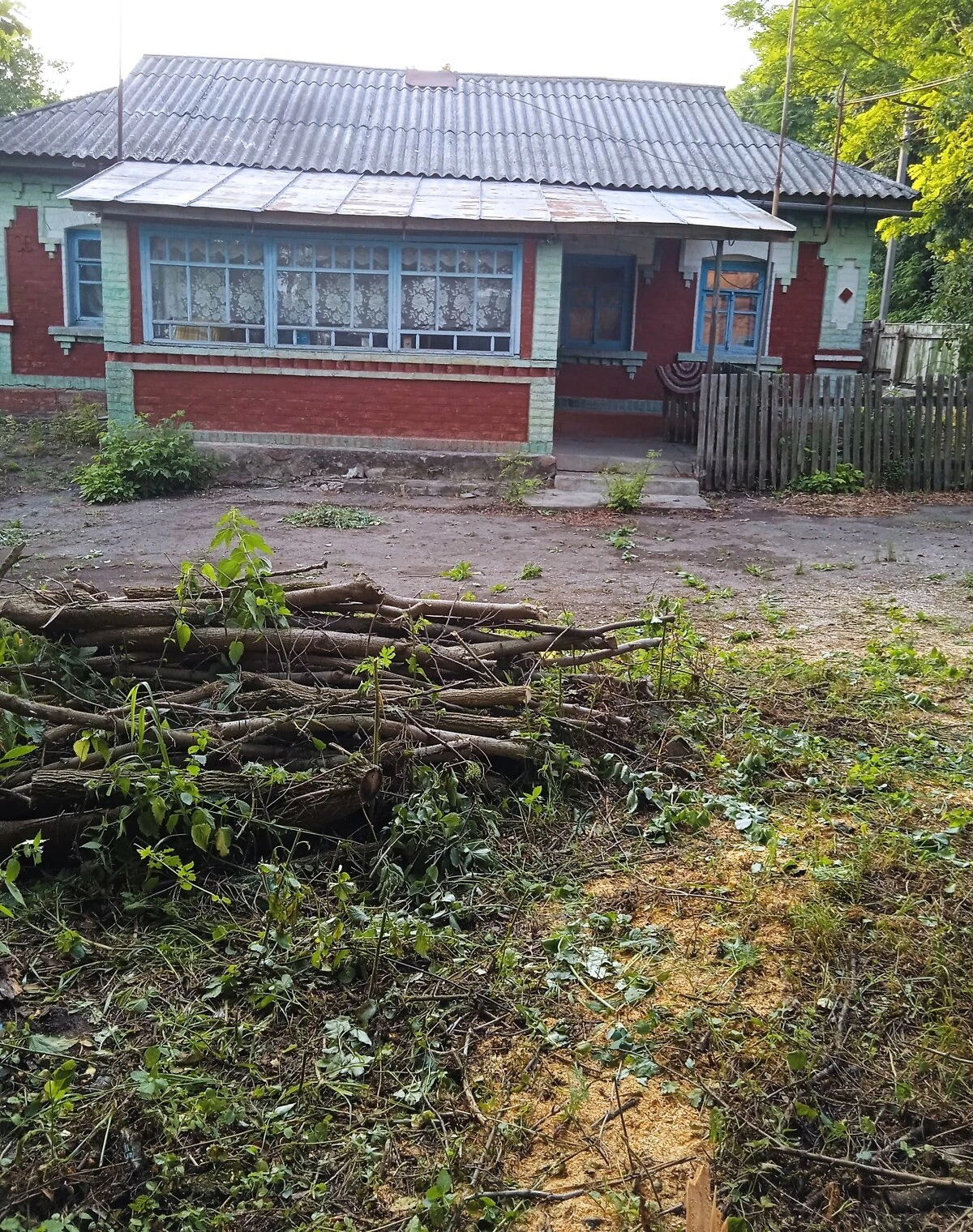 Будинок, Побірка: гараж із підвалом, літня кухня