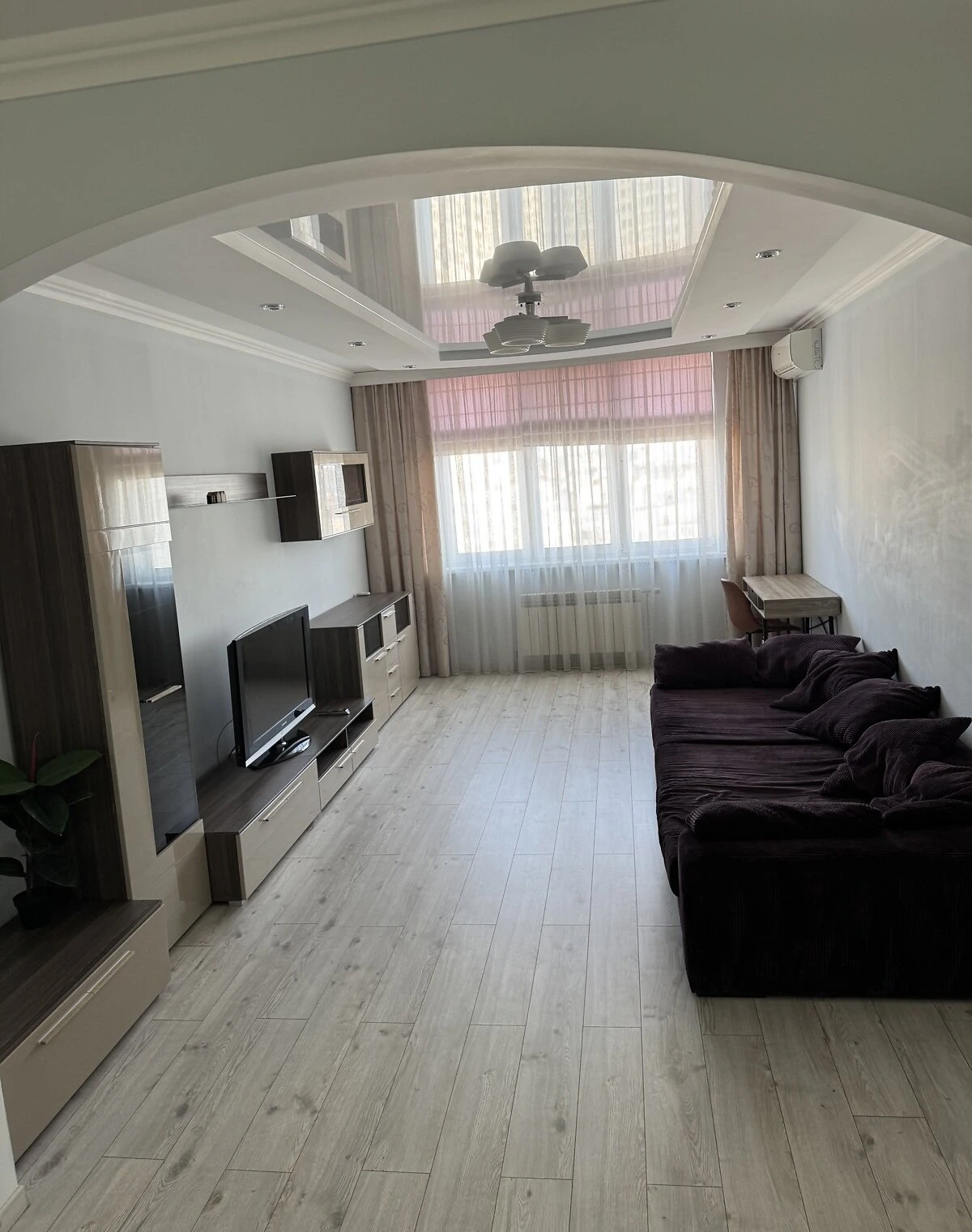 3-кімнатна квартира, Осокорки: 2 санвузли, євроремонт, фото 2