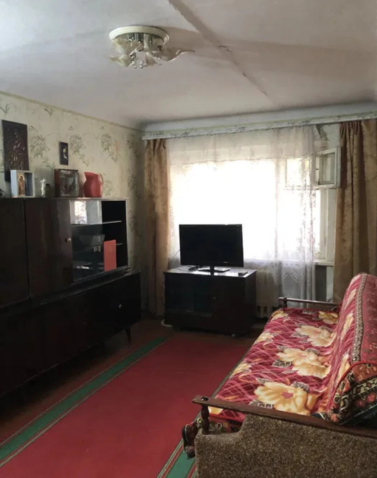 2-кімнатна квартира, Павло-Кічкас: кухня 11 м², внутрішній двір - фото 3
