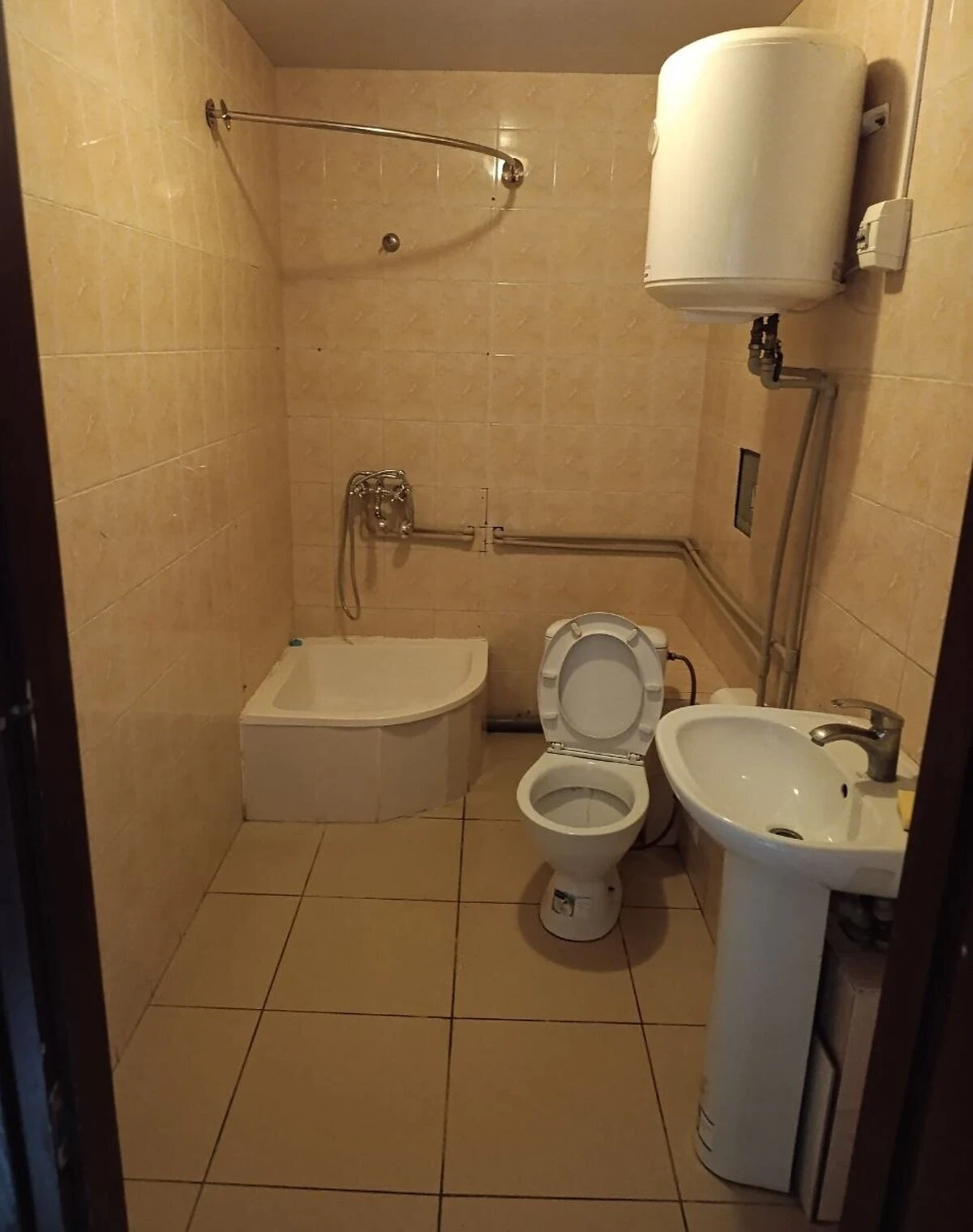 Приміщення, Селище Герцена: інтернет і вода без світла, фото 5