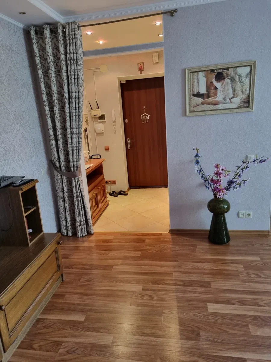 3-кімнатна квартира, Чорноморськ: море, кухня-студія, можна з дітьми - фото 3