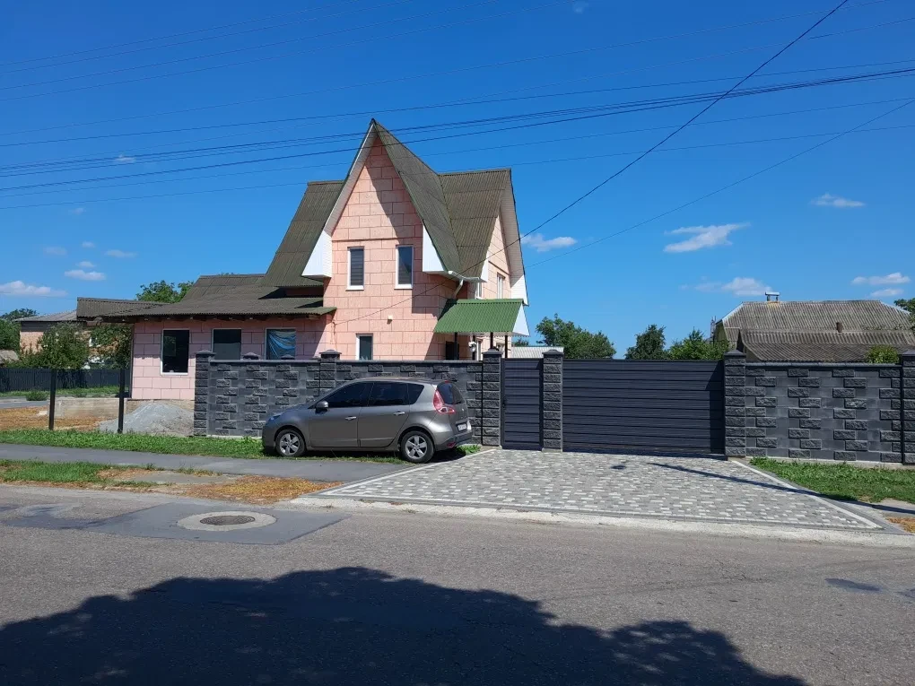 Будинок, Звягель: два поверхи, можливе використання під бізнес, фото 2