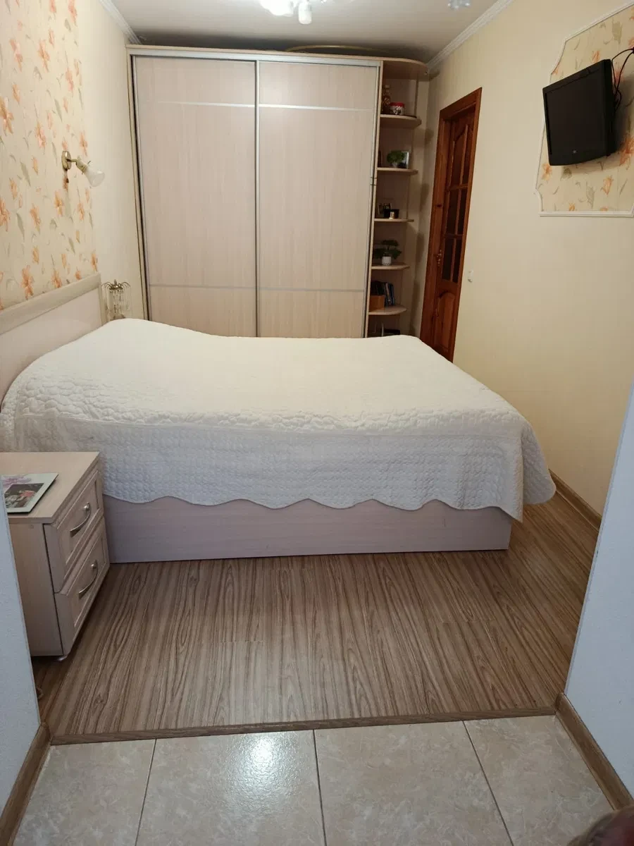 2-кімнатна квартира, Могилів-Подільський: євроремонт, паркувальне місце - фото 5