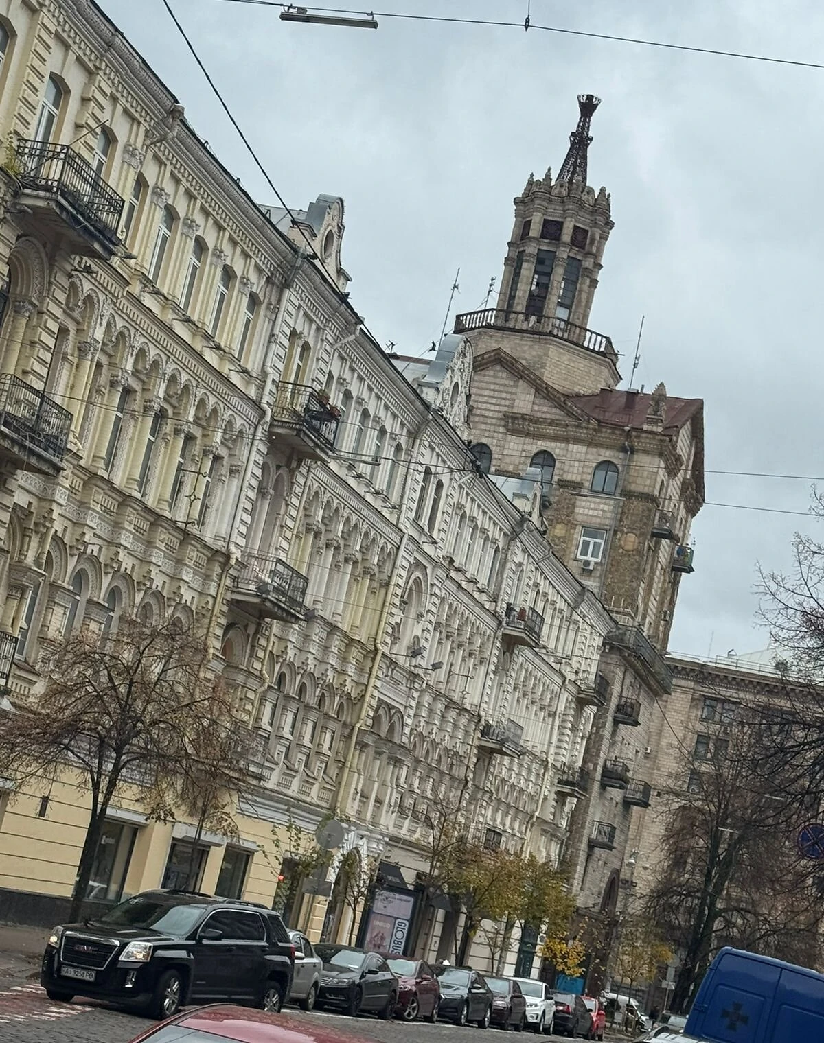 2-кімнатна квартира, Липки: дизайнерський ремонт, паркомісце - фото 1