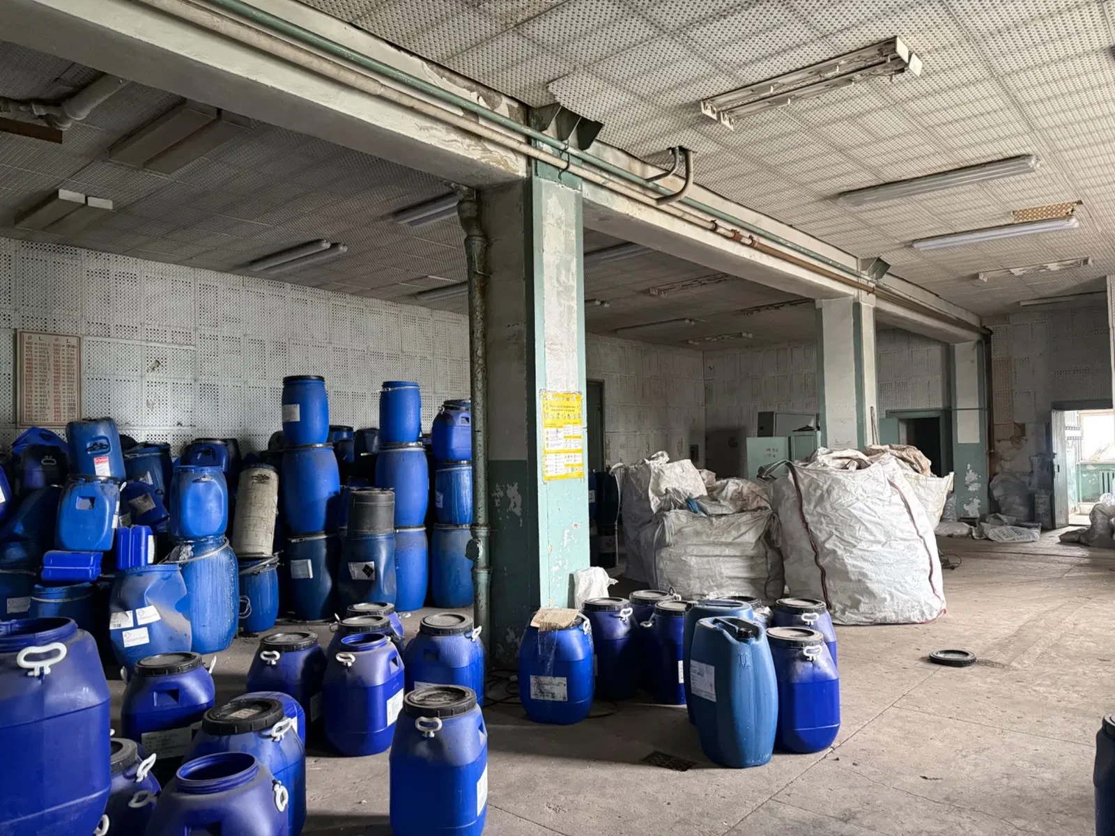 Склад, Рівне: цілодобова охорона, під’їзд для великовантажного транспорту - фото 3