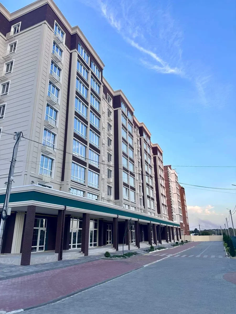 1-кімнатна квартира у ЖК Millennium Park: тераса 17,2 м², укриття в будинку - фото 2