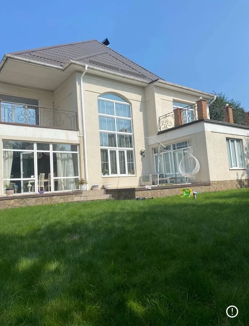 Будинок, Софіївська Борщагівка: басейн, генератор, фруктовий сад - фото 1