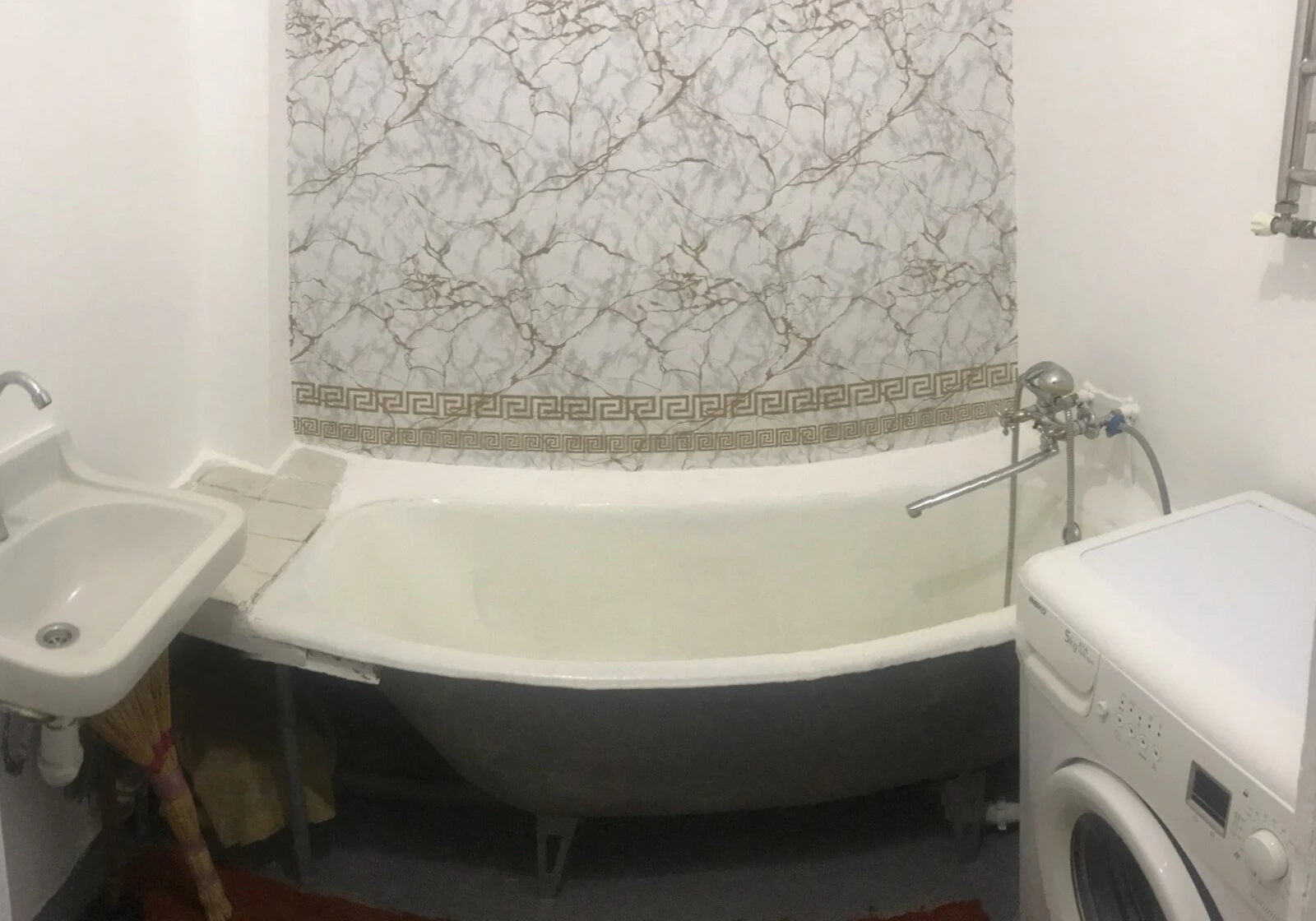 2-кімнатна квартира, Будівельник: двоконтурний котел, цегляні стіни - фото 4