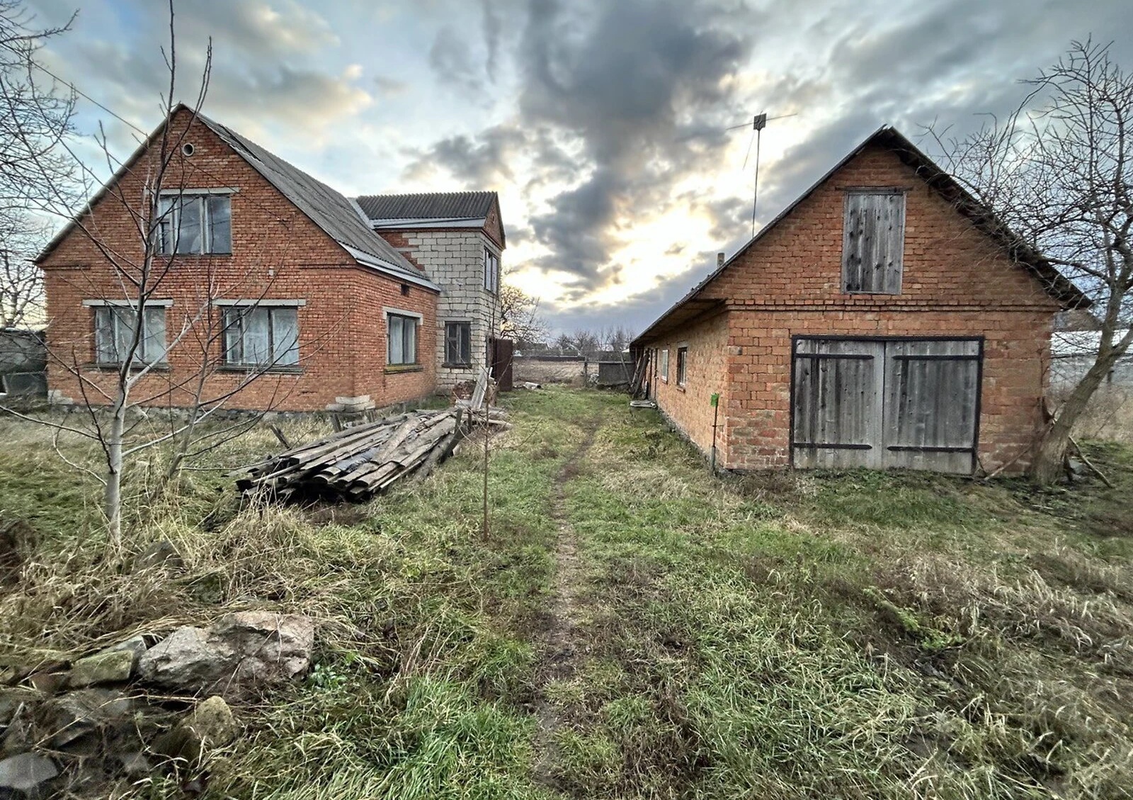 Будинок, Скаливатка: гараж із підвалом, 35 соток, 4 спальні - фото 2