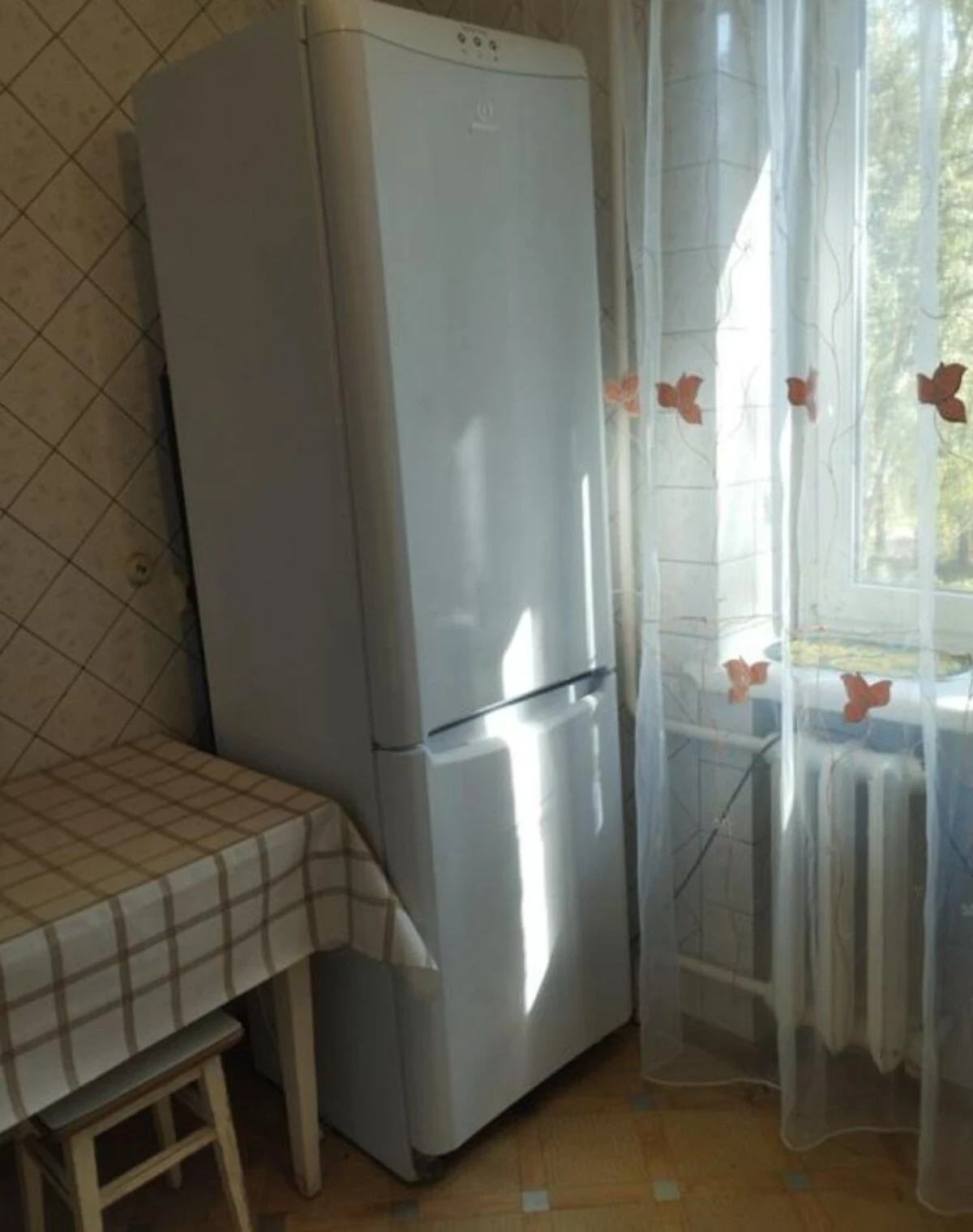 3-кімнатна квартира, Ковпаковський: косметичний ремонт, цегляні стіни - фото 2