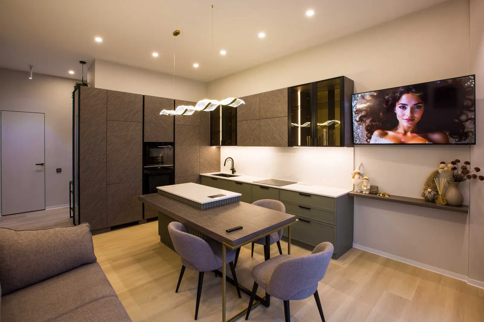 3-кімнатна квартира у ЖК Панорама: тераса 42 м², три паркомісця - фото 4
