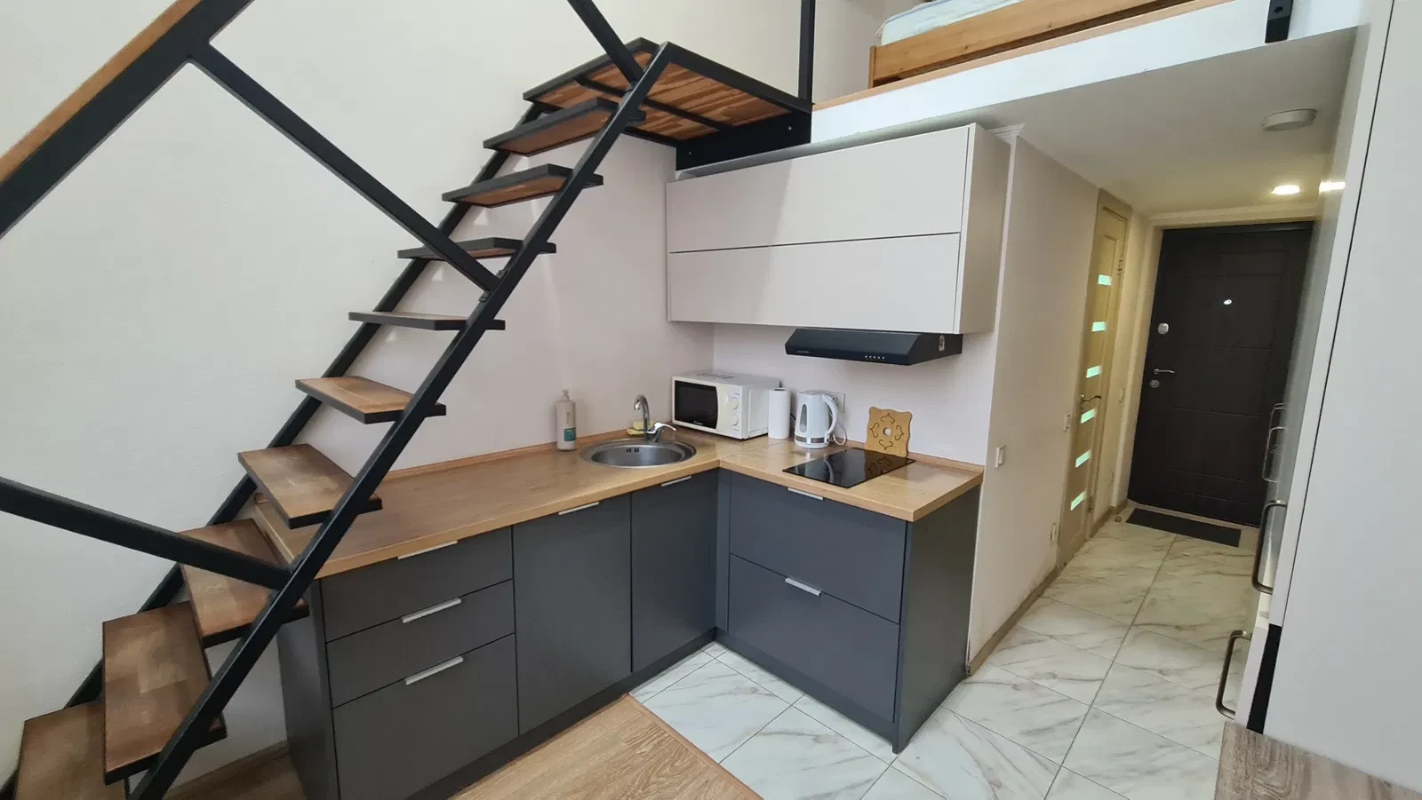 2-кімнатна квартира у ЖК SMART HOUSE: євроремонт, 2 рівні
