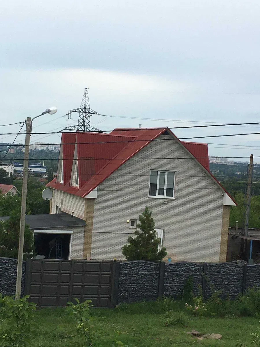 Будинок, Надія (Савина Гора): генератор, сад, гараж