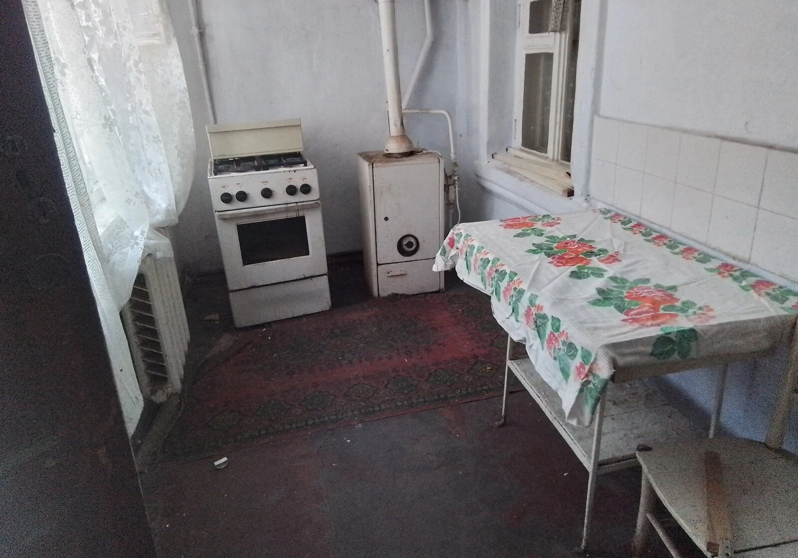 3-кімнатна квартира, Заводський: без ремонту, індивідуальне опалення - фото 2