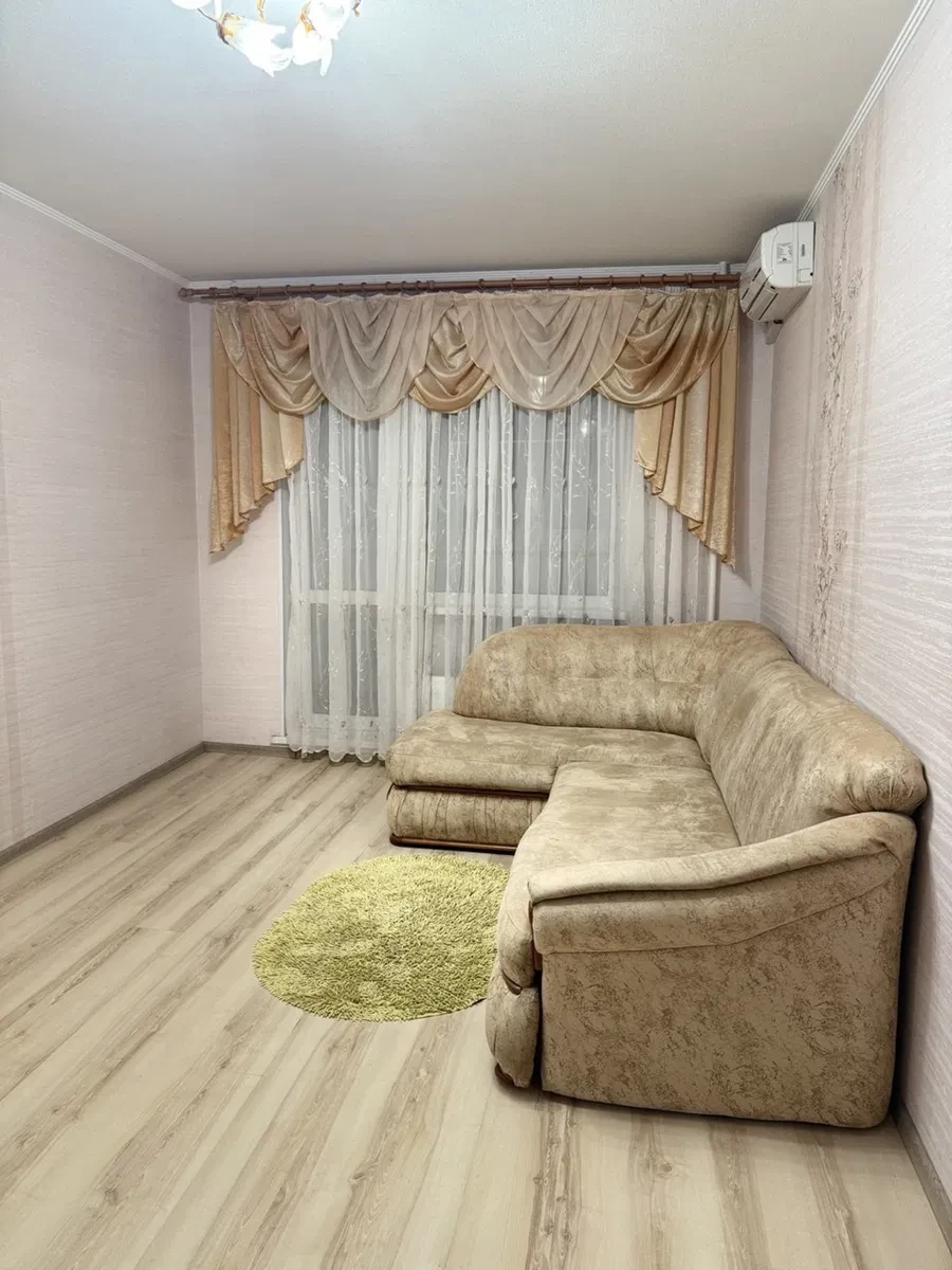 3-кімнатна квартира, Голосіївський: метро Теремки за 7 хвилин
