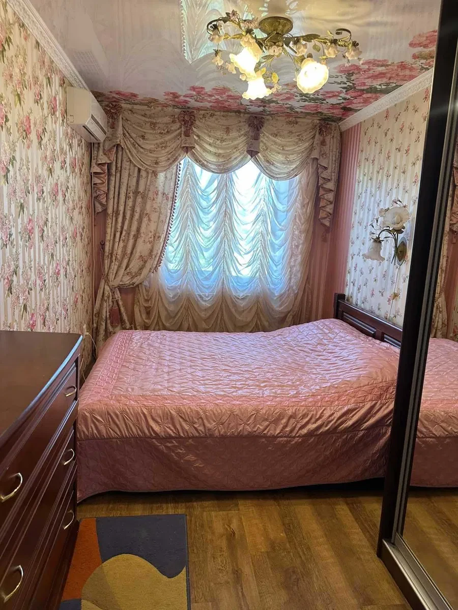 3-кімнатна квартира, Металургійний: автономне опалення, євроремонт, фото 2