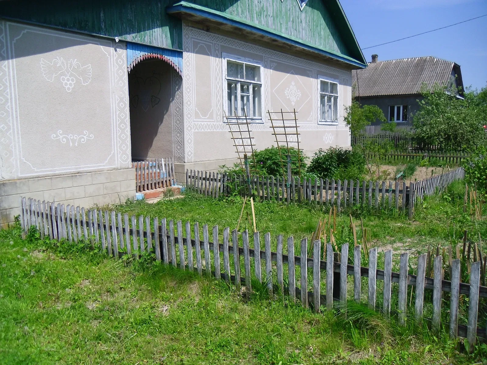 Будинок, Голичівка: 25 соток, сад, господарські будівлі