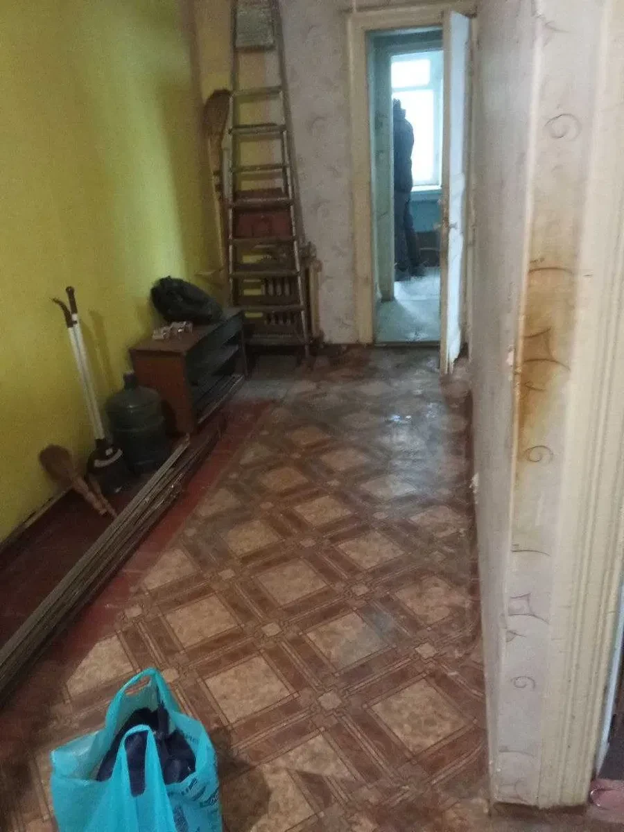 3-кімнатна квартира, Заводський: Сухий Фонтан, сталінка, сухий підвал 15 м² - фото 4