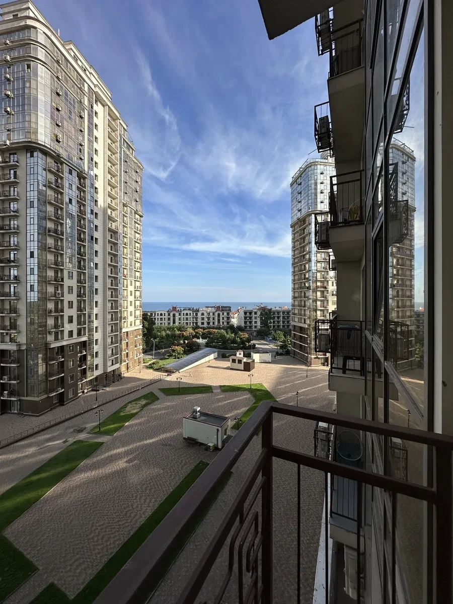 1-кімнатна квартира у ЖК 8 Жемчужина: вид на море, балкон - фото 4