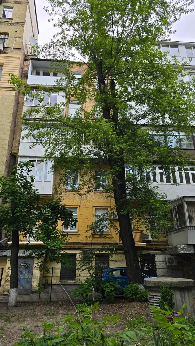 4-кімнатна квартира, Печерський: два балкони, метро пл. Л.Толстого - фото 3