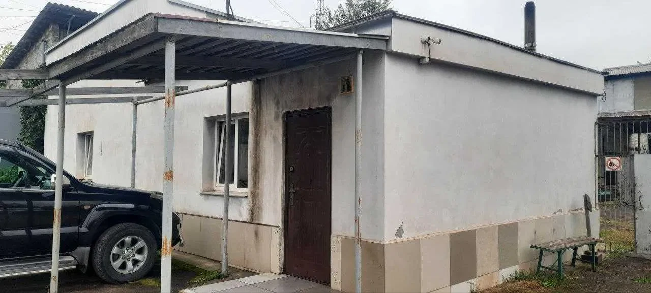 Офіс, Долгинцівський: автономне опалення, окрема будівля, парковка - фото 3