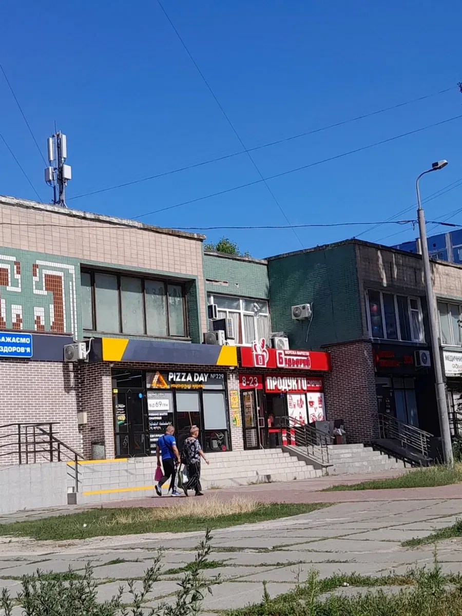 Помещение, Деснянский: вода и канализация, проходное место, фото 5