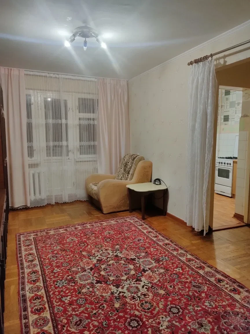 1-кімнатна квартира, Київський: море пішки, тепла квартира - фото 1