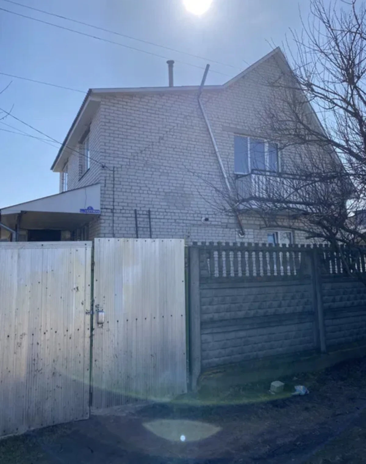 Будинок, Савин: гараж, сарай